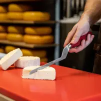 Profesionálny nôž na mäkký syr, 140 mm, červený