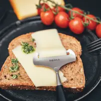Krájač na mäkký syr Milano+