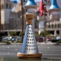 Strúhadlo na stôl Oslo+