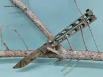 Nôž Motýlik, nitovaný