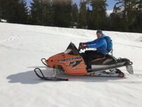 Jazda na snežnom skútri