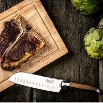 Santoku nôž Luxury Line s doskou na krájanie - olivové drevo