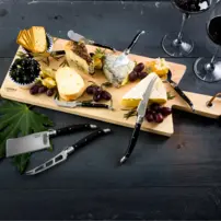 Sada nožov na syr Premium Line so servírovacou doskou - 8 kusov - čierna