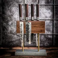 Magnetický stojan na nože Style de Vie - orechové drevo na podstavci z prírodného kameňa