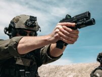 Pištoľ ECHELON 4.5 F Threaded, 3-Dot Tritium, 9x19